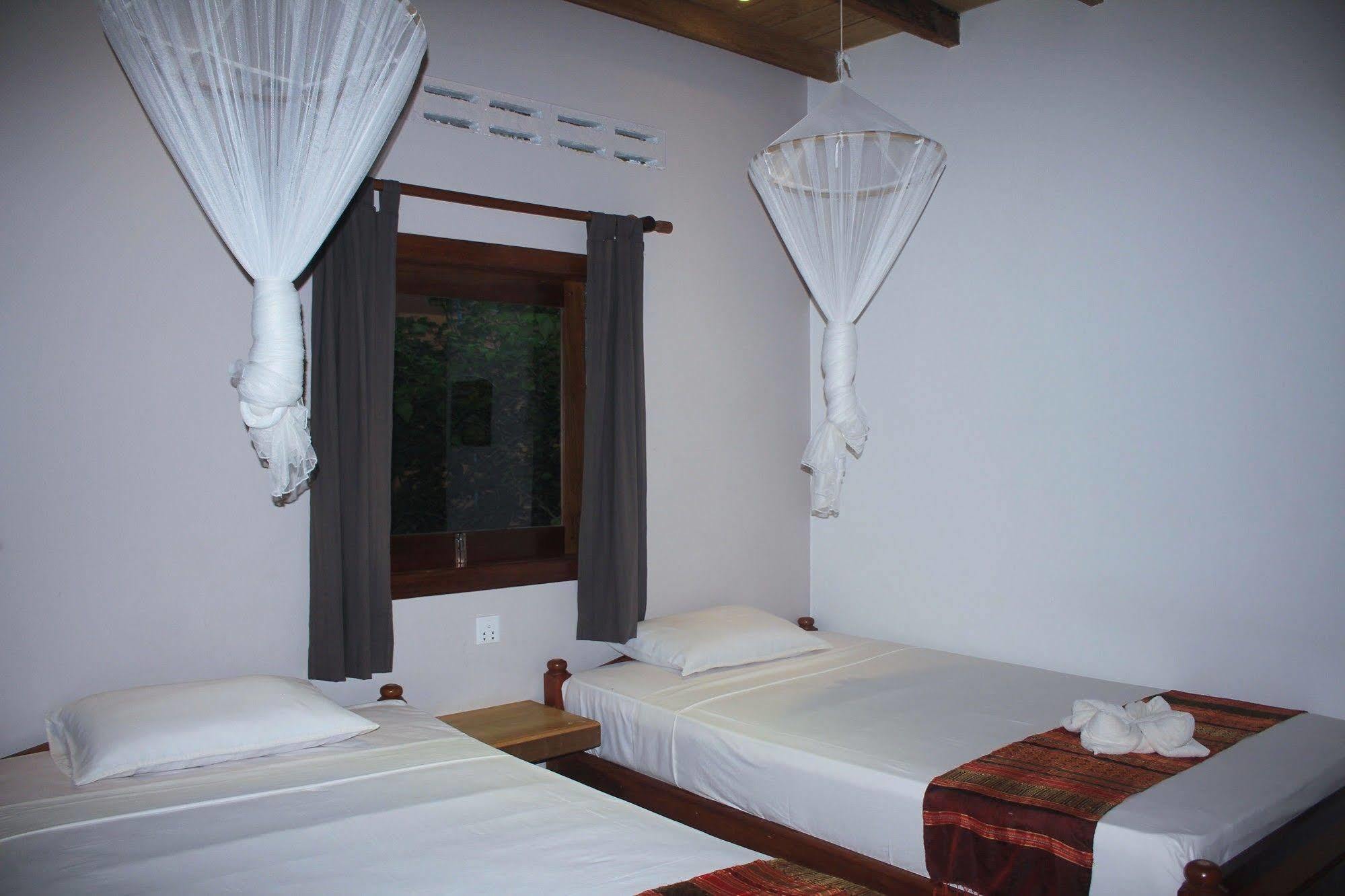 Botanica Hotel Kep Ngoại thất bức ảnh