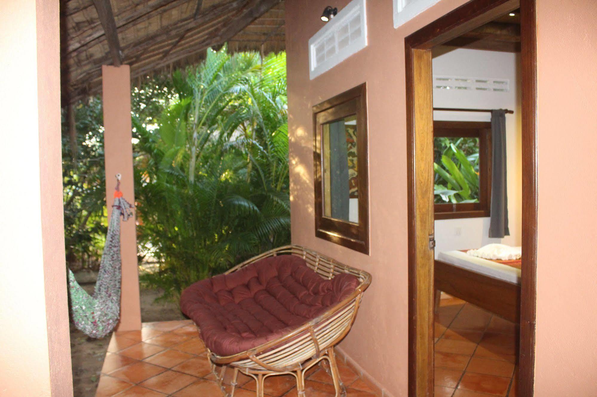 Botanica Hotel Kep Ngoại thất bức ảnh