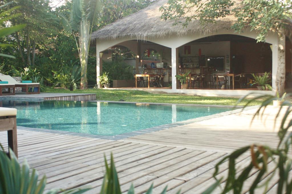 Botanica Hotel Kep Ngoại thất bức ảnh