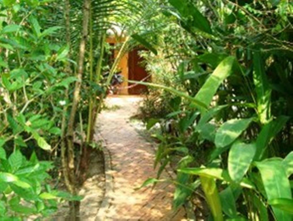 Botanica Hotel Kep Ngoại thất bức ảnh